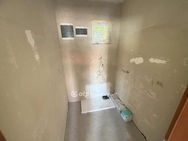 Eladó ikerház, Tiszakécskén 59.9 M Ft, 2 szobás