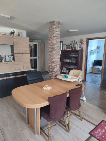 Eladó családi ház, Pécelen 89 M Ft, 4 szobás