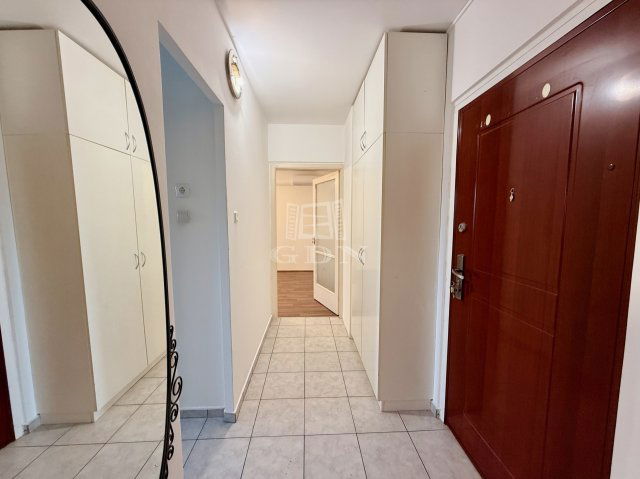 Eladó panellakás, Budapesten, III. kerületben 68.7 M Ft, 2 szobás