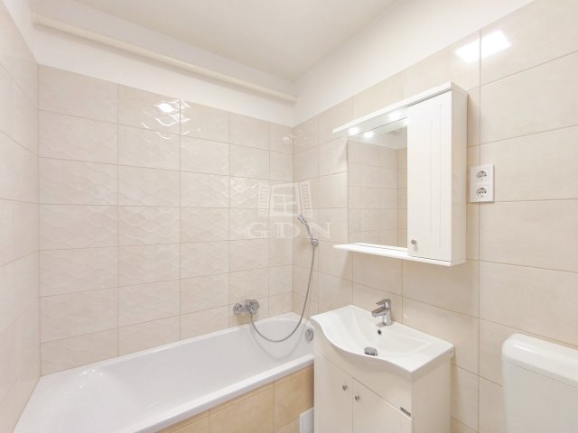 Eladó téglalakás, Zalaegerszegen 30.49 M Ft, 1 szobás