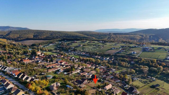 Eladó telek, Berkenyén 18 M Ft / költözzbe.hu