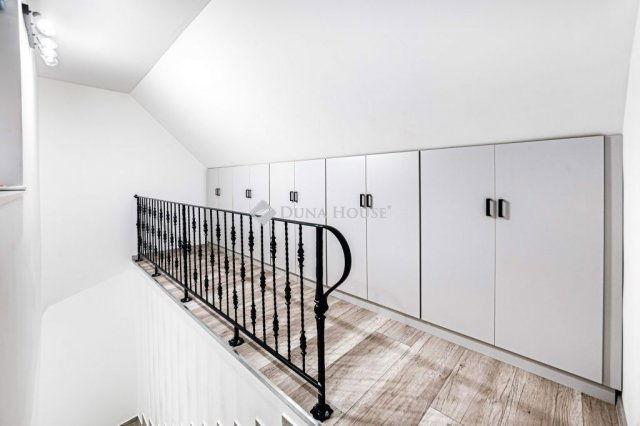 Eladó családi ház, Budapesten, XVIII. kerületben 249 M Ft