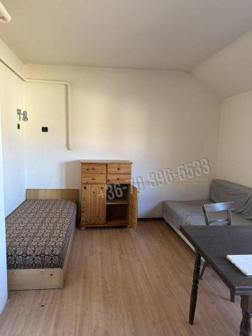 Eladó családi ház, Hatvanban 107 M Ft, 6 szobás