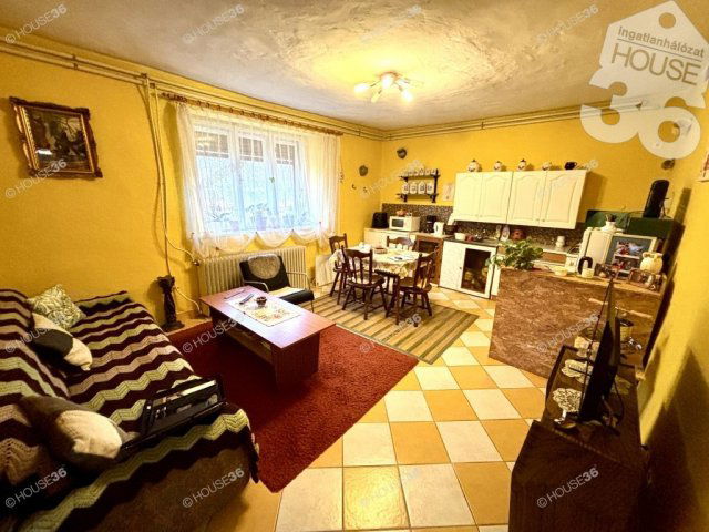 Eladó mezogazdasagi ingatlan, Pálmonostorán 27.9 M Ft, 4 szobás