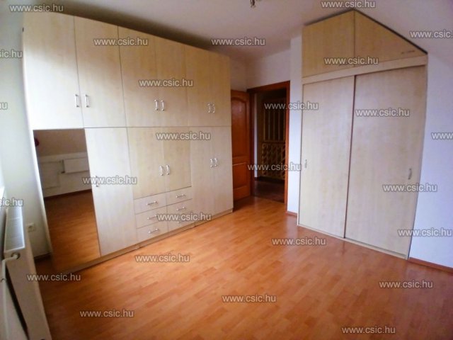 Eladó sorház, Gyömrőn 92.9 M Ft, 5 szobás