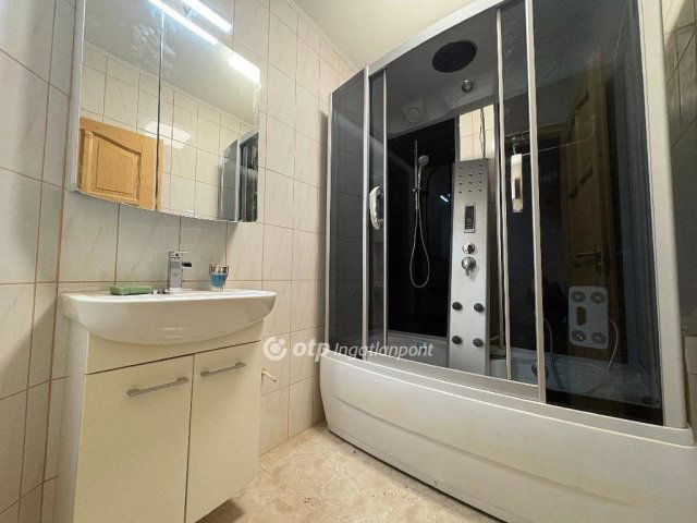 Eladó téglalakás, Feldebrőn 15.5 M Ft, 2 szobás