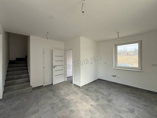 Eladó ikerház, Felsőpetényben 79.99 M Ft, 4 szobás