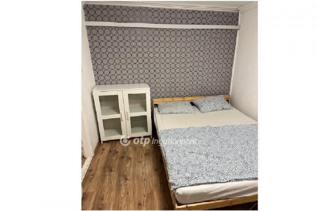 Eladó téglalakás, Budapesten, VIII. kerületben 280 M Ft