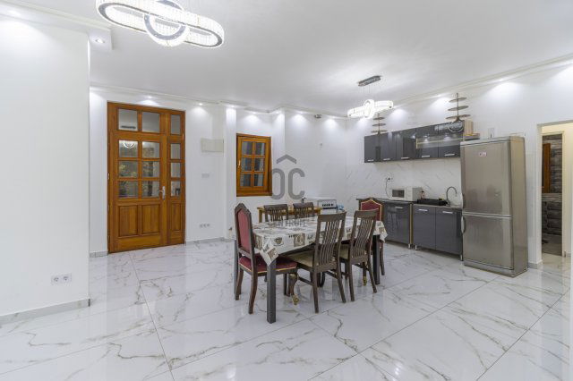 Eladó téglalakás, Székesfehérvárott 88.9 M Ft, 4 szobás