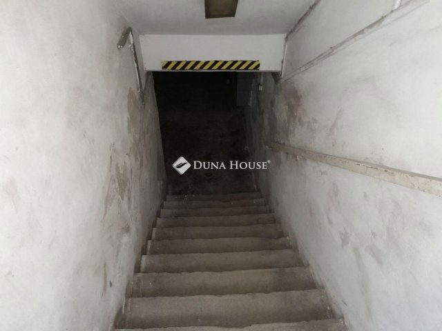 Eladó üzlethelyiség, Budapesten, XIII. kerületben 60 M Ft