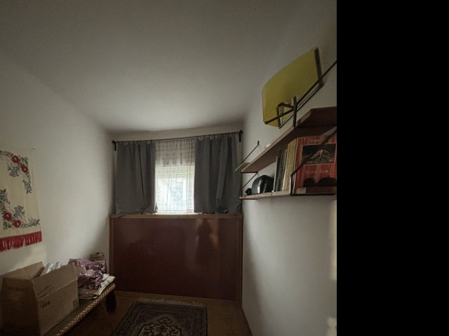 Eladó nyaraló, Tiszalökön 48 M Ft, 4 szobás