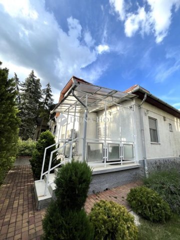 Eladó családi ház, Debrecenben, Kardos Albert utcában 150 M Ft