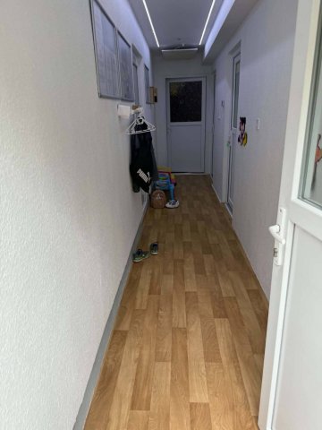 Kiadó családi ház, albérlet, Táton 200 E Ft / hó, 2 szobás