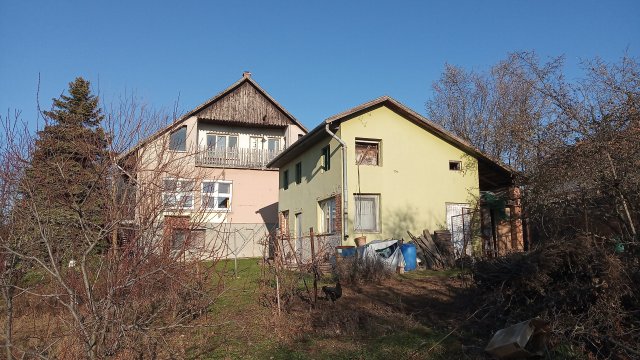 Eladó családi ház, Mogyoródon 108 M Ft, 6 szobás