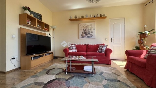 Eladó téglalakás, Budapesten, XI. kerületben 215 M Ft, 6 szobás