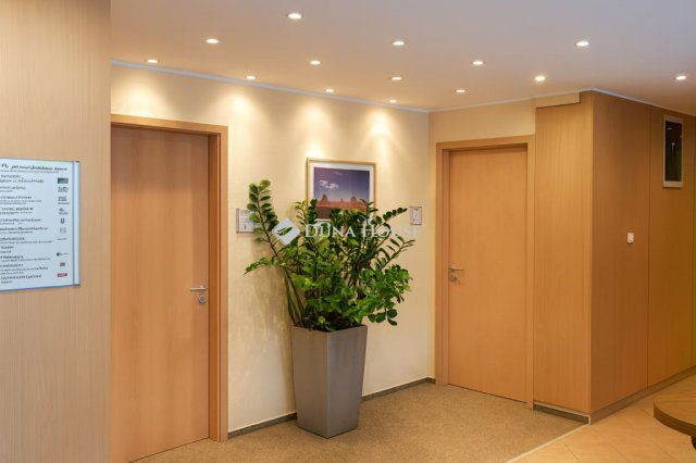 Eladó iroda, Kecskeméten 147 M Ft / költözzbe.hu