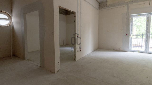 Eladó téglalakás, Székesfehérvárott 75.2 M Ft, 4 szobás