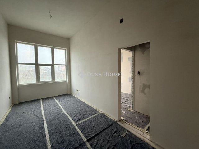 Eladó téglalakás, Budapesten, XXI. kerületben 29.9 M Ft