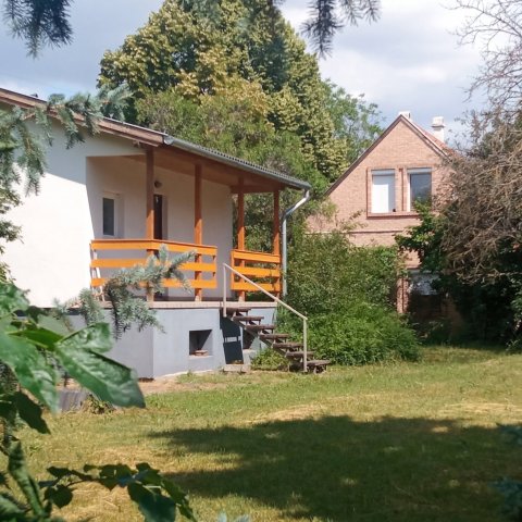 Eladó családi ház, Kápolnásnyéken, Ercsi úton 190 M Ft