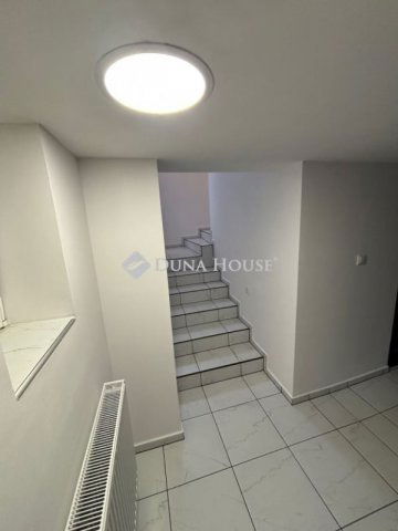 Eladó családi ház, Debrecenben 108 M Ft, 4 szobás