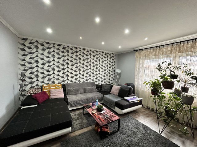 Eladó családi ház, Nyíregyházán 61.5 M Ft, 3 szobás