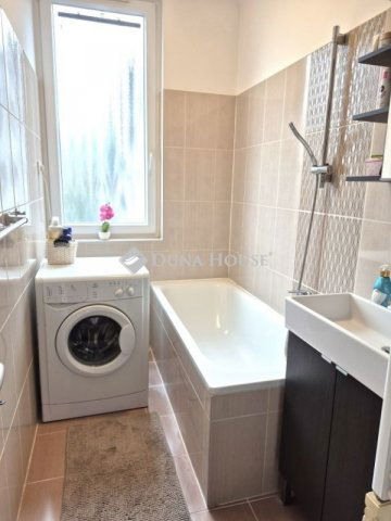 Eladó téglalakás, Budapesten, XIV. kerületben 69 M Ft, 2 szobás