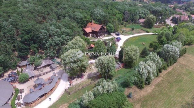 Eladó családi ház, Nőtincsen 1276.74 M Ft, 8 szobás