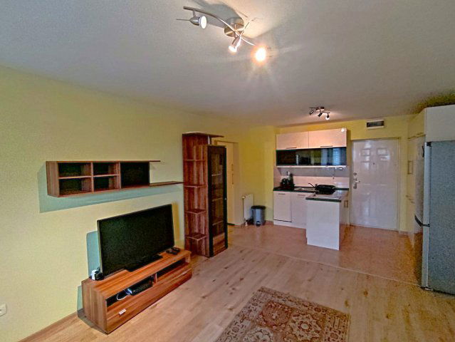 Eladó téglalakás, Budapesten, VIII. kerületben, Baross utcában