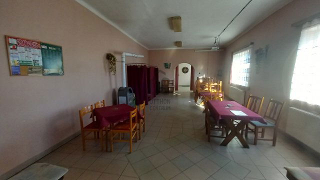 Eladó üzlethelyiség, Szanyon 50 M Ft / költözzbe.hu