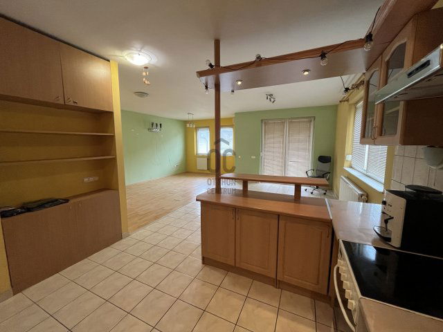 Eladó téglalakás, Tatabányán 79.9 M Ft, 3 szobás