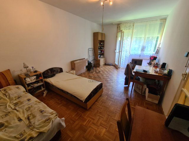 Eladó téglalakás, Zalaegerszegen 31.5 M Ft, 2 szobás