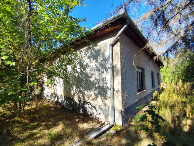 Eladó családi ház, Pálmonostorán 17.4 M Ft, 4 szobás