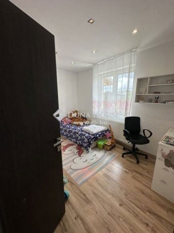 Eladó családi ház, Albertirsán 130 M Ft, 4 szobás