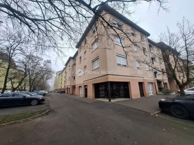 Eladó panellakás, Budapesten, XVIII. kerületben 56.9 M Ft