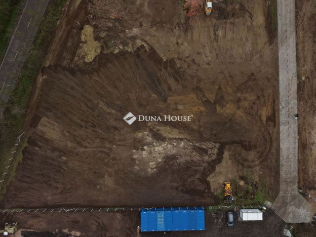 Kiadó telek, Monoron 1750 E Ft / hó / költözzbe.hu