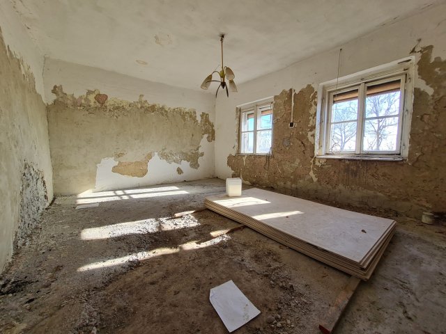 Eladó családi ház, Tiszasülyön 3.5 M Ft, 1 szobás