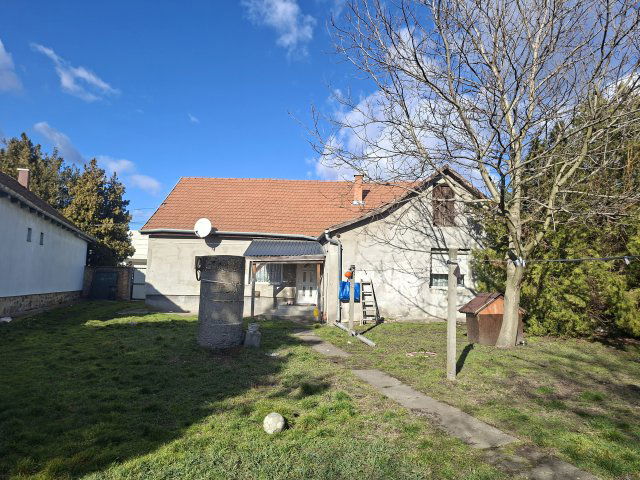 Eladó családi ház, Pásztón 31.999 M Ft, 3 szobás