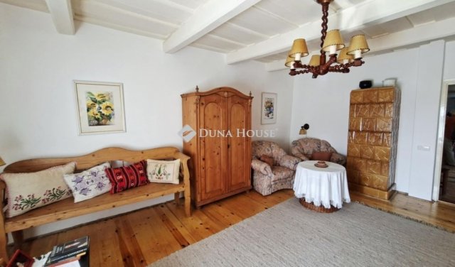 Eladó családi ház, Sukorón 82 M Ft, 2+2 szobás