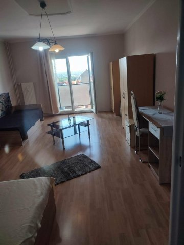 Eladó panellakás, Pécsett 0.175 M Ft, 2 szobás