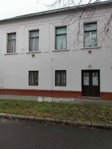 Eladó családi ház, Barcson 70 M Ft, 2+1 szobás