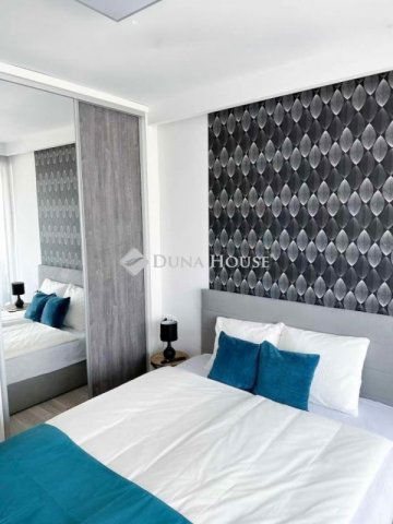 Eladó téglalakás, Alsóörsön 122.99 M Ft, 3 szobás