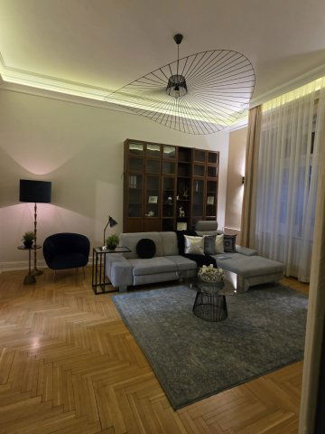 Kiadó téglalakás, albérlet, V. kerületben, Honvéd utcában