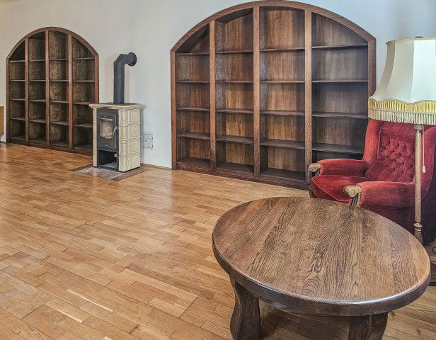 Eladó családi ház, Pécsett 165 M Ft, 6 szobás