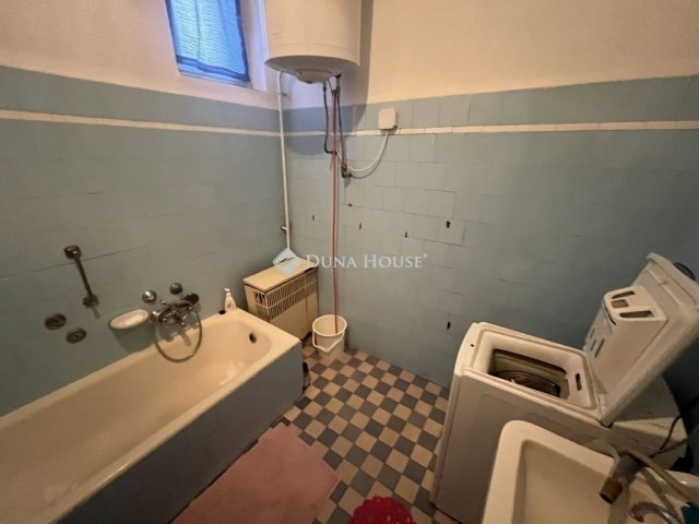 Eladó családi ház, Albertirsán 68 M Ft, 4 szobás