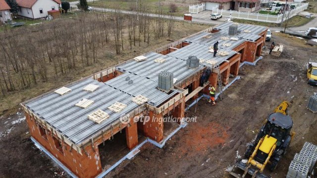 Eladó sorház, Felsőzsolcán 74.99 M Ft, 4 szobás