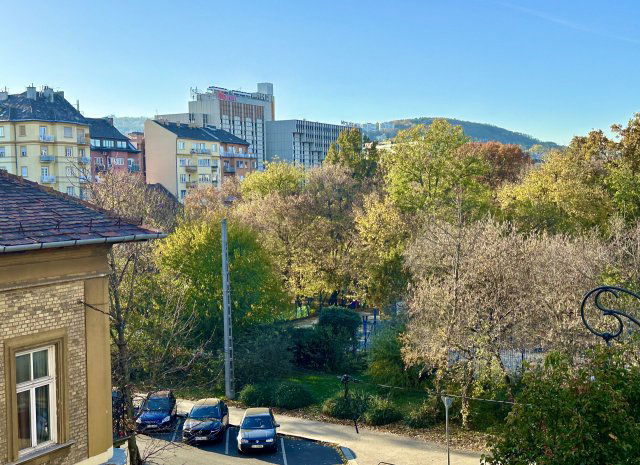 Eladó téglalakás, Budapesten, I. kerületben, Pauler utcában