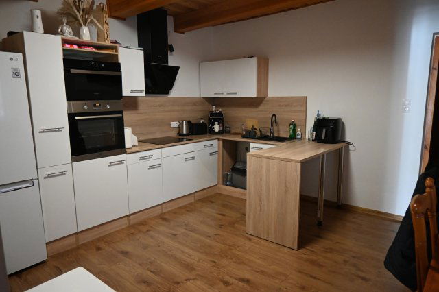 Eladó családi ház, Szűcsin 29.99 M Ft, 1+2 szobás
