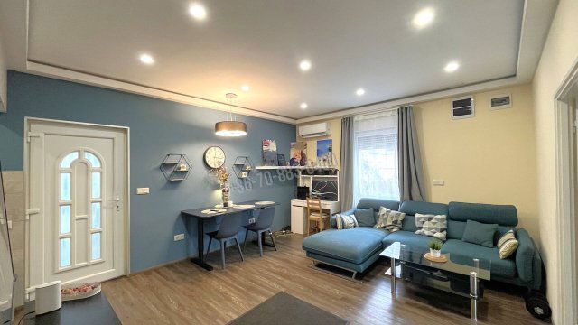 Eladó családi ház, Újhartyánon, Nefelejcs utcában 87 M Ft