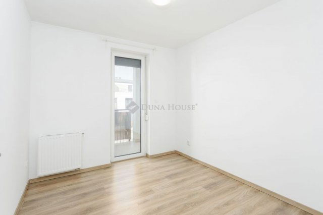 Eladó téglalakás, Mosonmagyaróváron 76 M Ft, 3 szobás