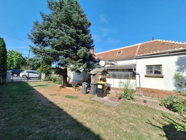 Eladó családi ház, Toronyon 46 M Ft, 4 szobás